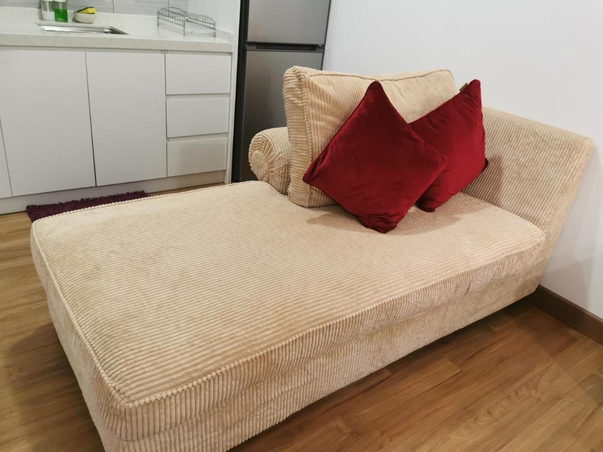 Apple Home 2 At Menara Simfoni, King Size Bed, Cheras, Nexflix, Wifi, Parking Сери Кембанган Екстериор снимка